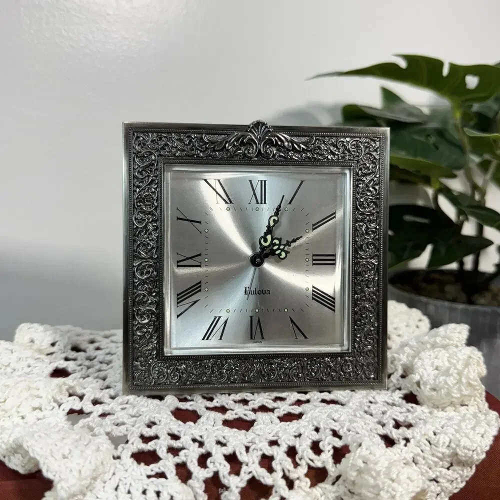 Vintage Bulova Desk Mantel Shelf Clock Ornate Silver Tone Roman Numerals Quartz